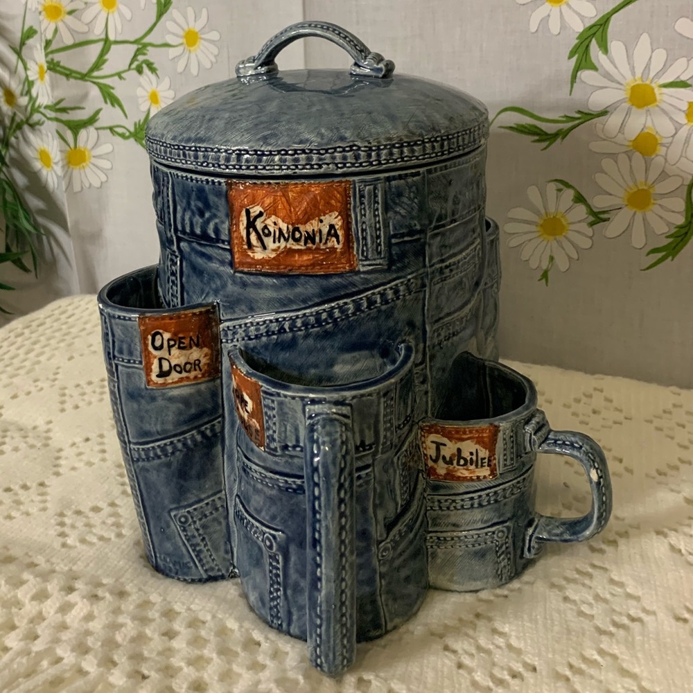 Vintage 70s denim look lidded ceramic canister - Picture 2 of 13